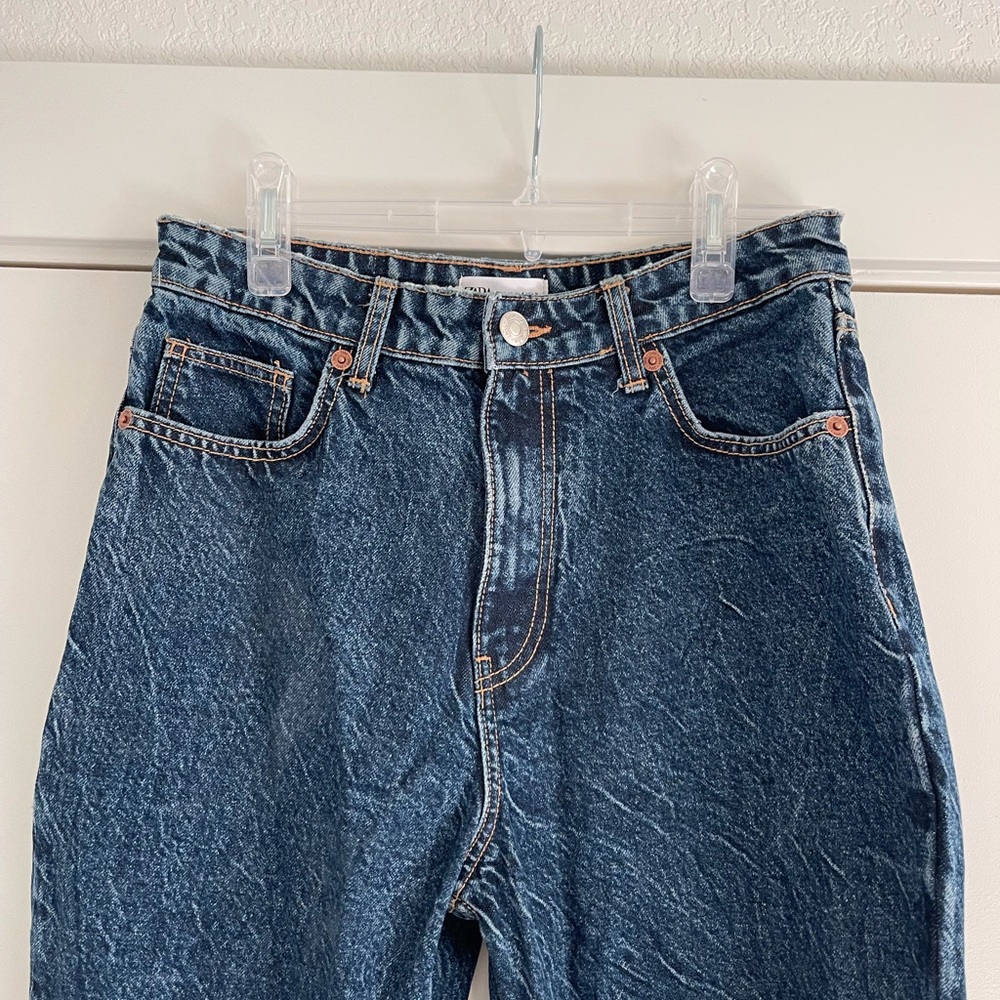 Zara Mom Fit Jeans